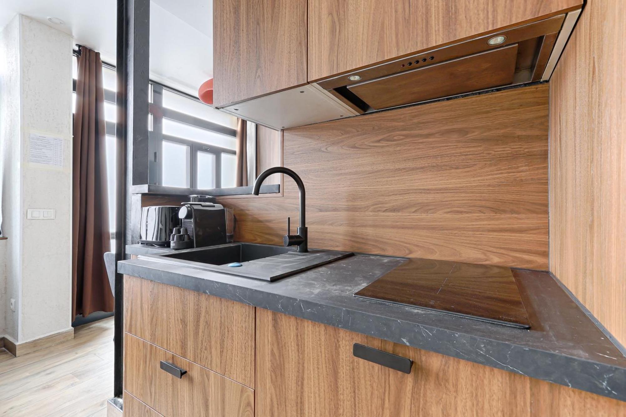 Appartement De Charme 2Br Canal Saint Martin パリ エクステリア 写真